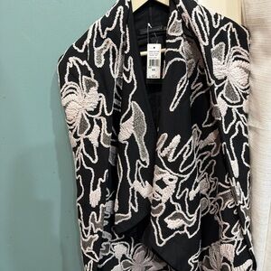 Natori Black and Cream Floral Blazer